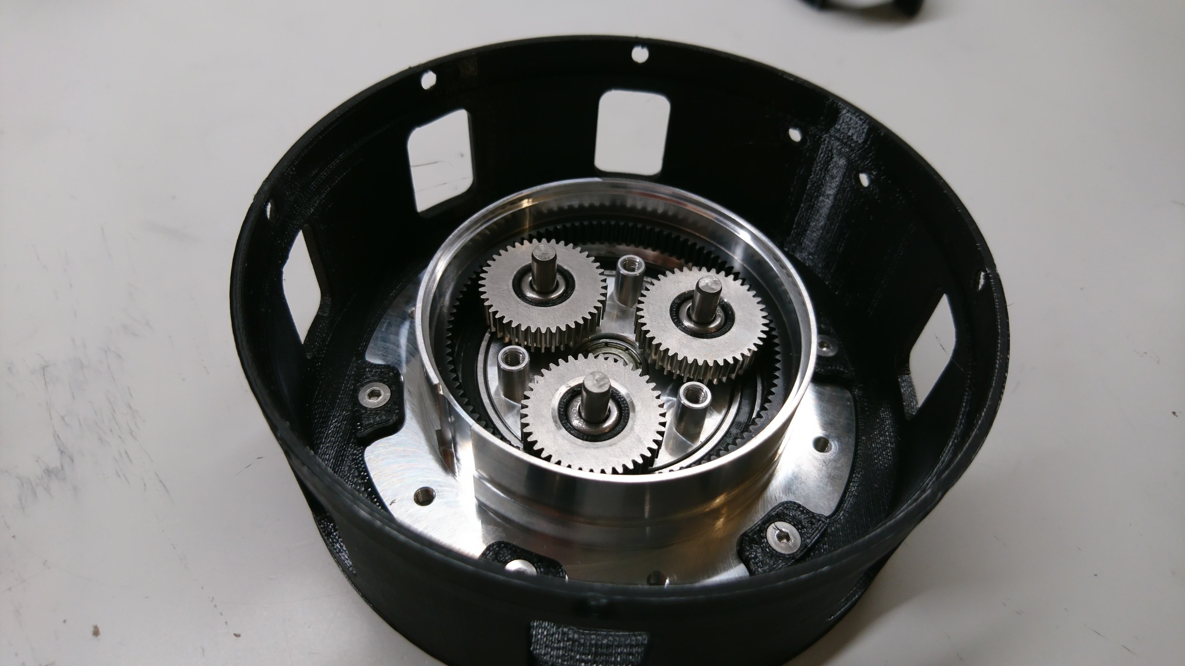 Planets and shafts in planet output