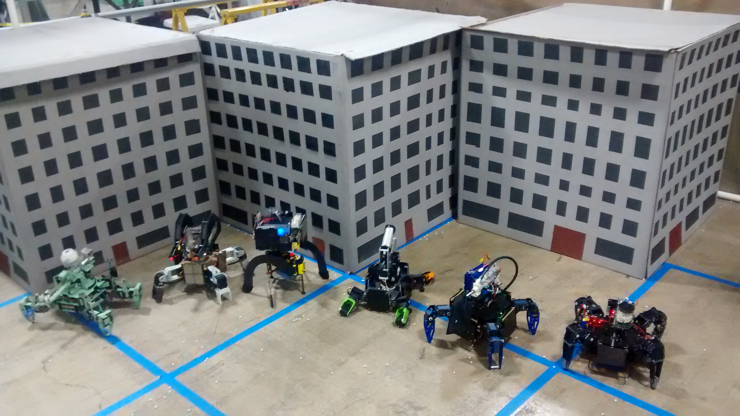 Super Mega Microbot (1) and others at Mech Warfare 2016