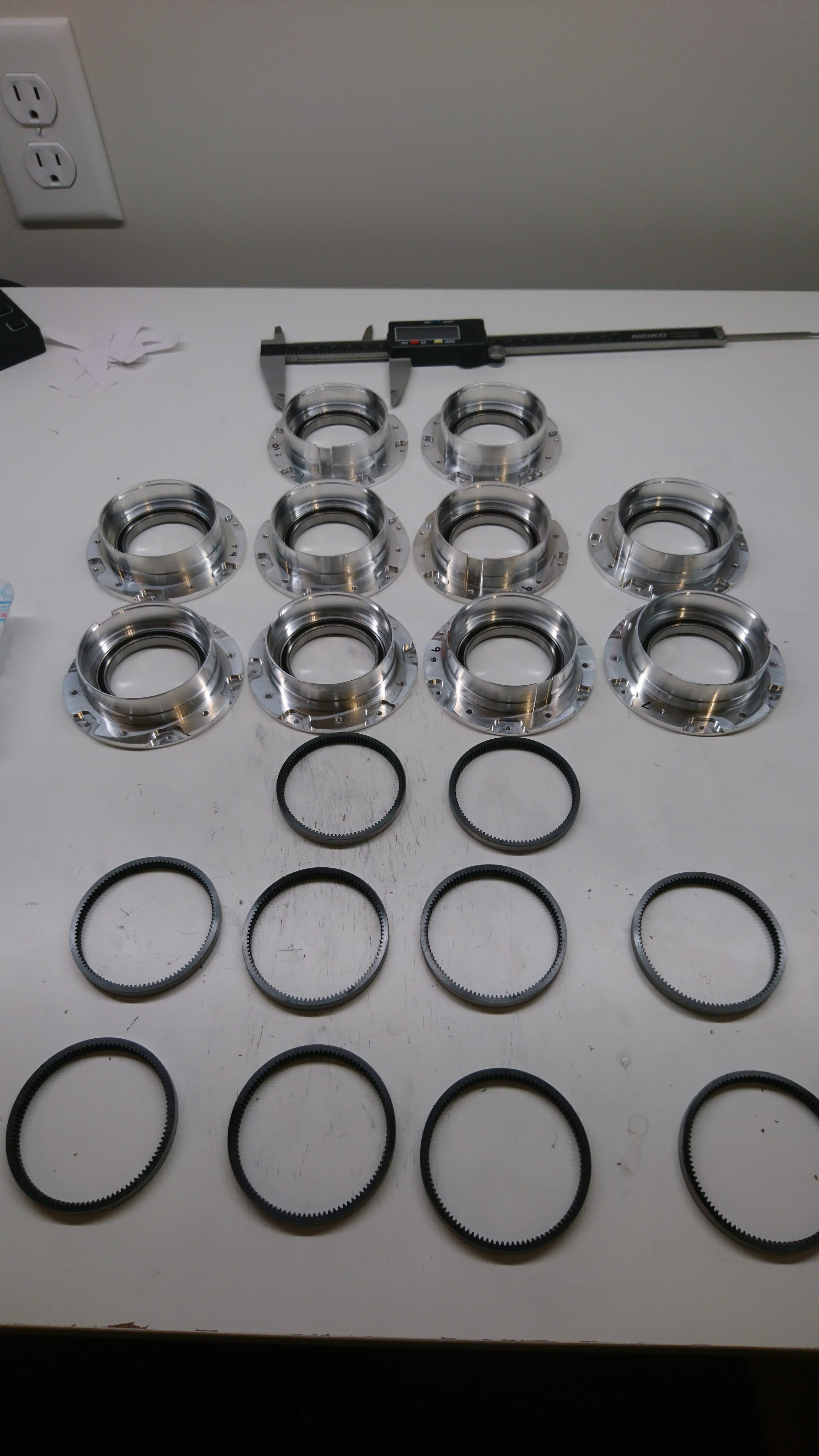 Output bearing installed, internal gears all ready