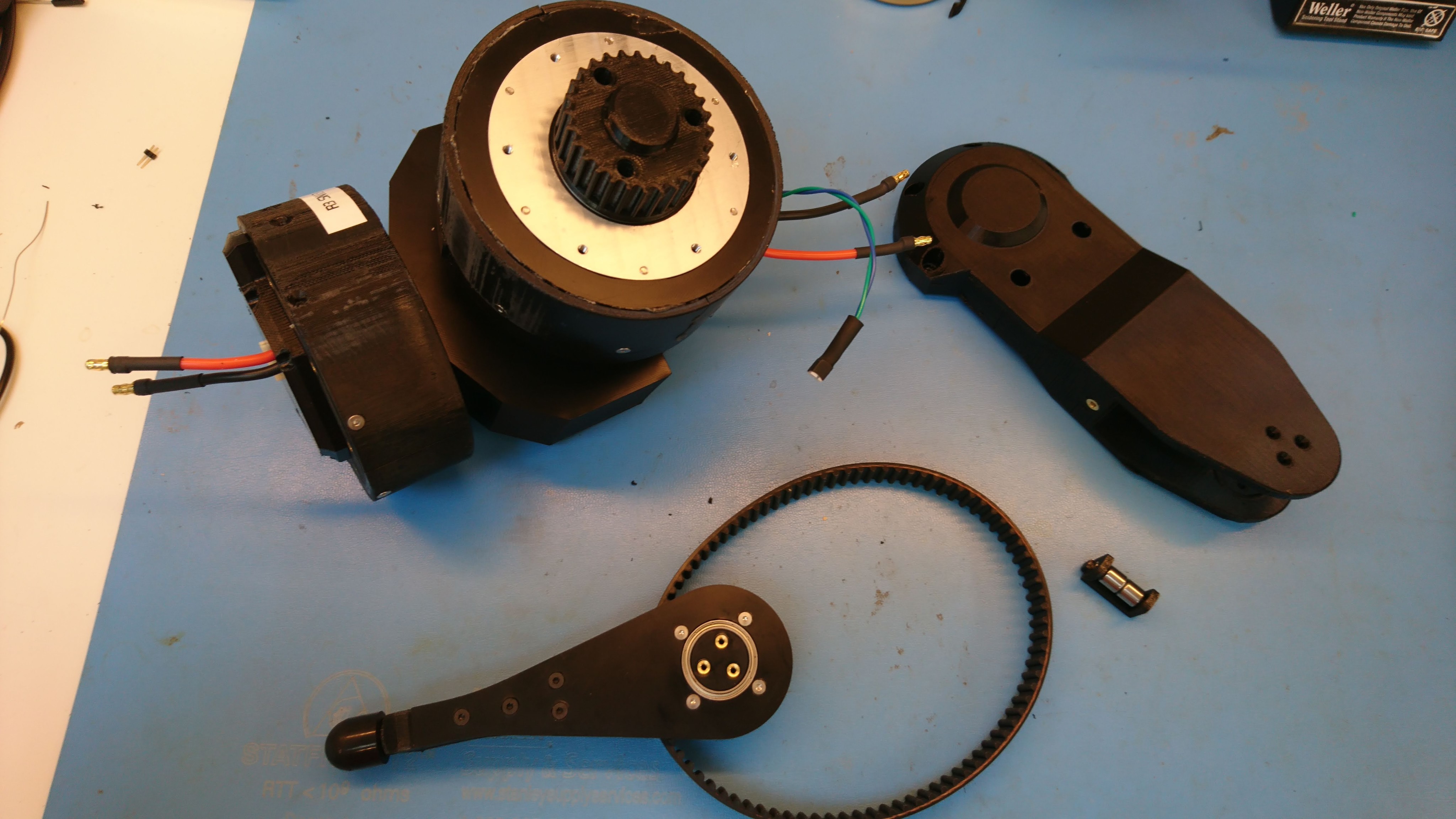 Lower leg all assembled with belt and upper pulley installed