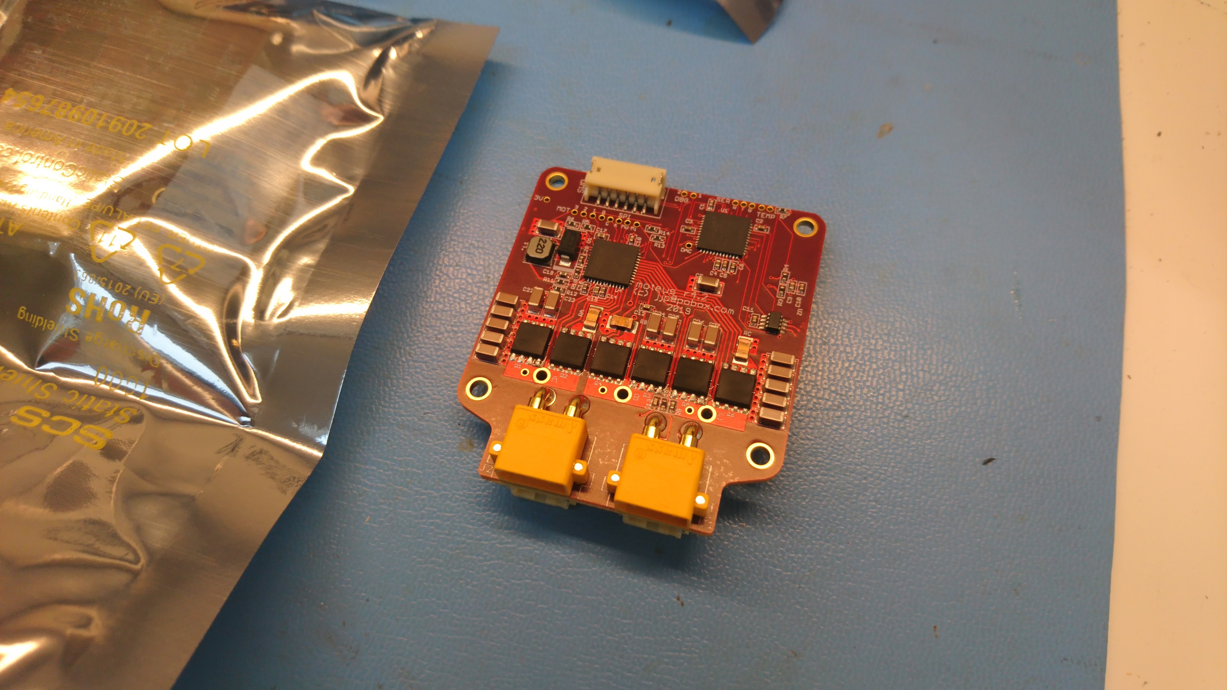 The moteus controller r4.2