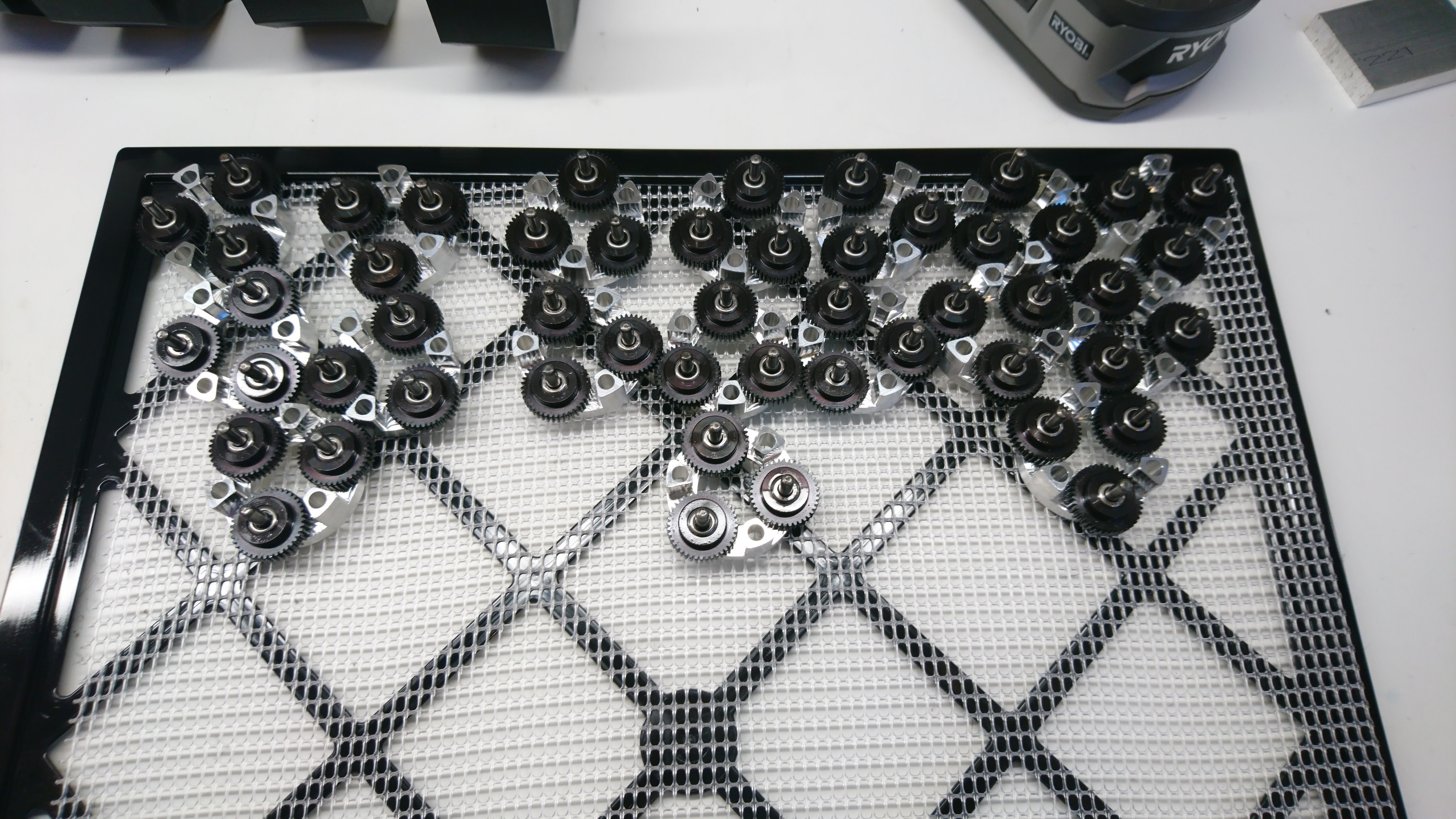 Planet inputs with planet gears